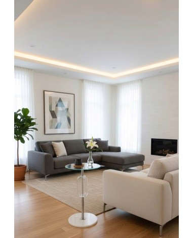 طاولة كريستال بعامود فضي 