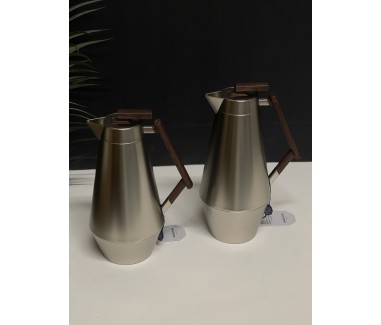 ترامس جوانا خشبي