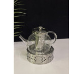 ابريق شاي مع شمعدان