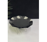 صحن بقاعدة كبير