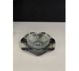 صحن فضي مع قزاز صغير