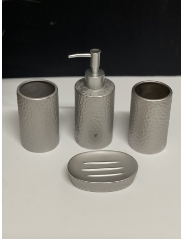 طقم حمام فضي