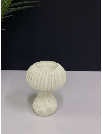 شمعدان صغير