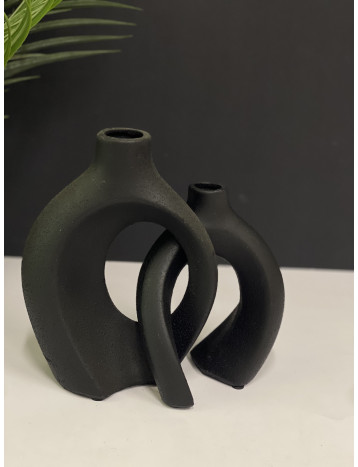 طقم فازات ورد اسود