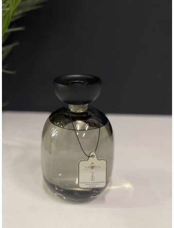 معطر 600 ملي مع اعواد