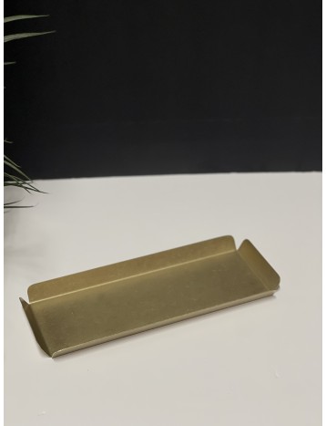 صحن حديد ذهبي كبير