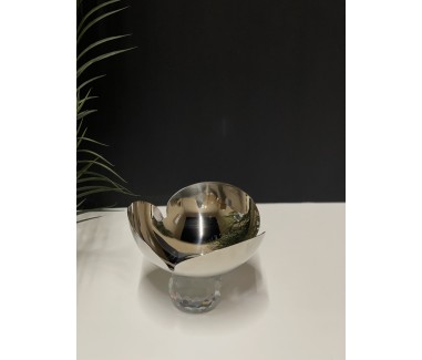 صحن تقديم بشكل وردة