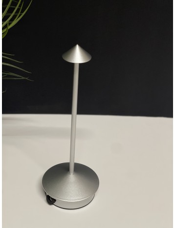 اضاء فضي طويله