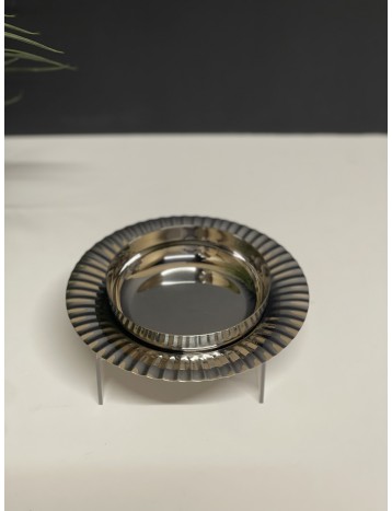 صحن فضي وسط 02