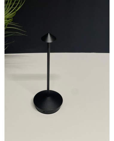 اضاء اسود طويله