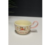 كوب بمسكة وردي