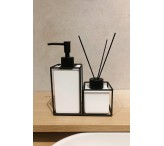 علبة صابون وعلبة فواحة ابيض