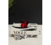 كريستال فراشه احمر