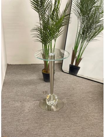 طاولة خدمة بقاعدة كريستال فضي