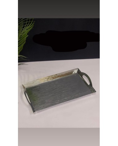 صينية تقديم معدن وسط